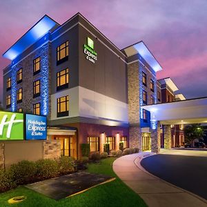 Holiday Inn Express & Suites Lexington, An Ihg Hotel